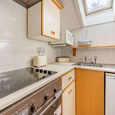 Holiday home 1 Bed In Ullswater Sz295 *